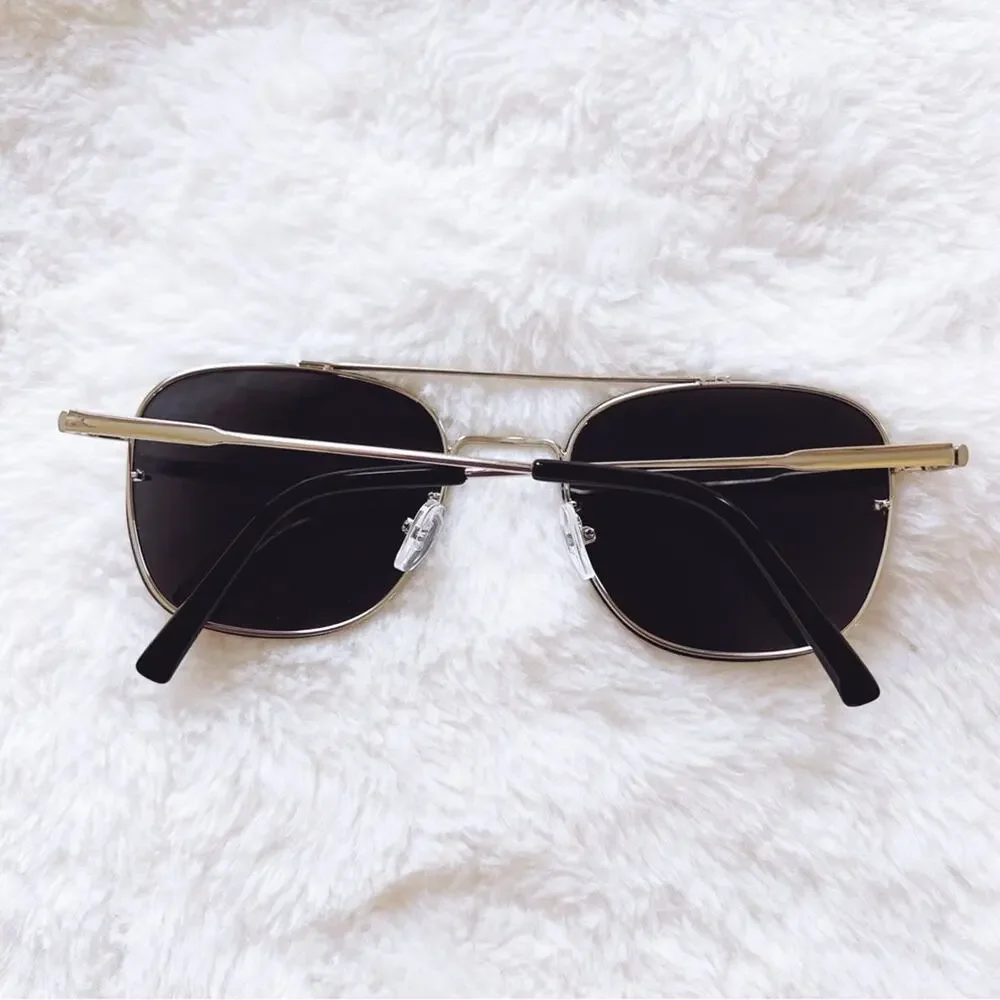 Leo Dark Gray & Silver Lenses Polarized Sunglasses